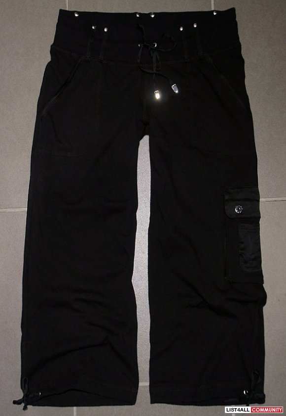 low rise black cargos