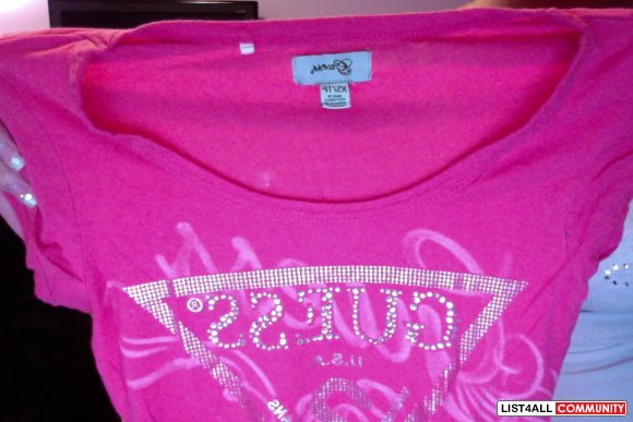 guess pink tshirt