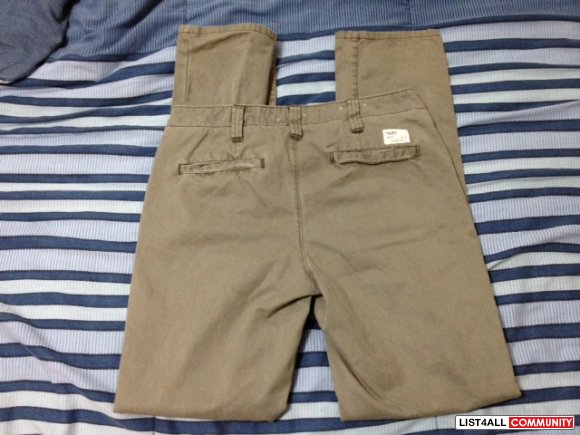 tna cargo pants