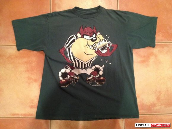 tazmanian devil tshirt