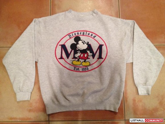 mickey crewneck