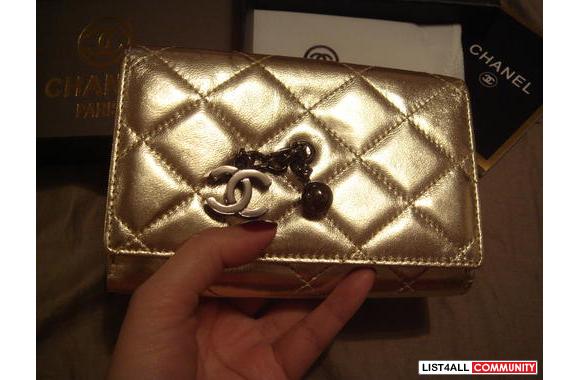 chanel trifold wallet price