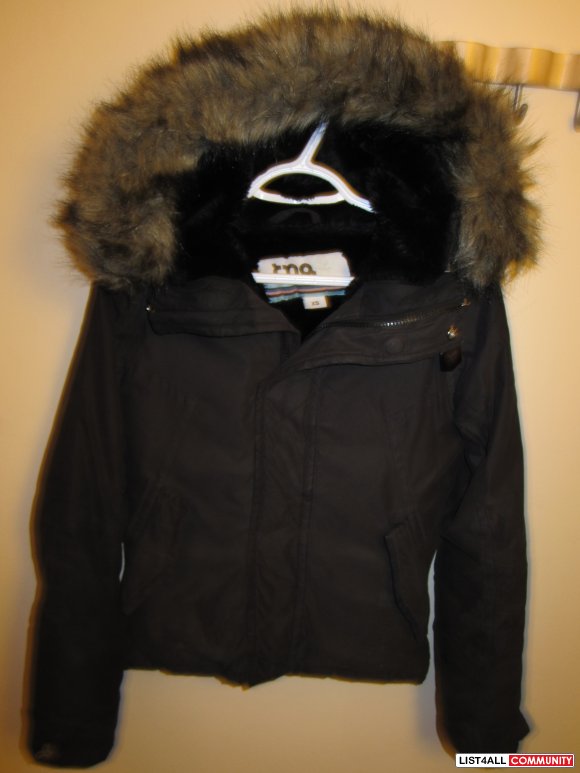 tna jacket fur hood