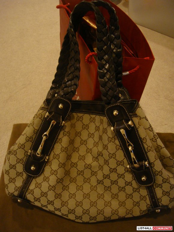 gucci pelham bag