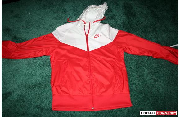 nike classic windbreaker