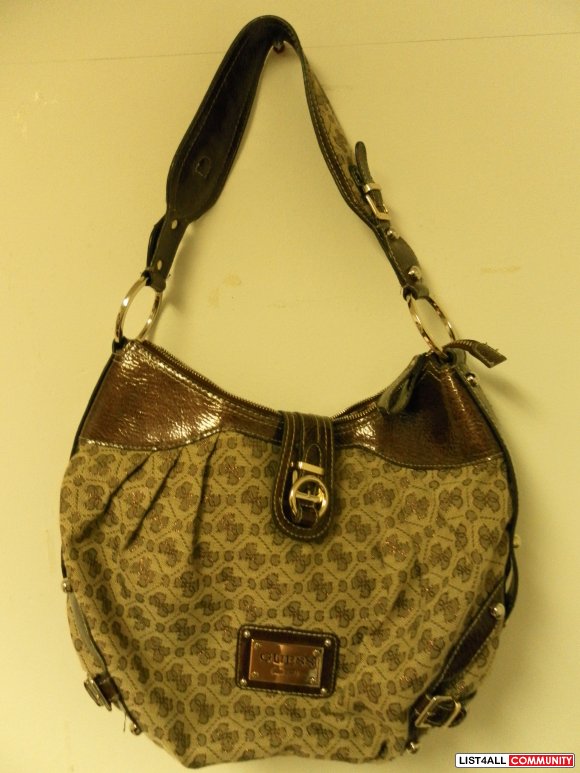 guess shoulder bags canada