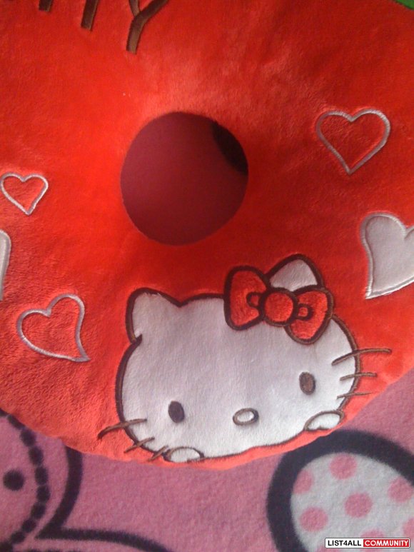 hello kitty head pillow