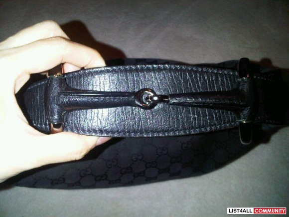 black gucci horsebit bag