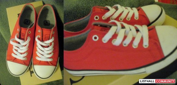 fake red converse